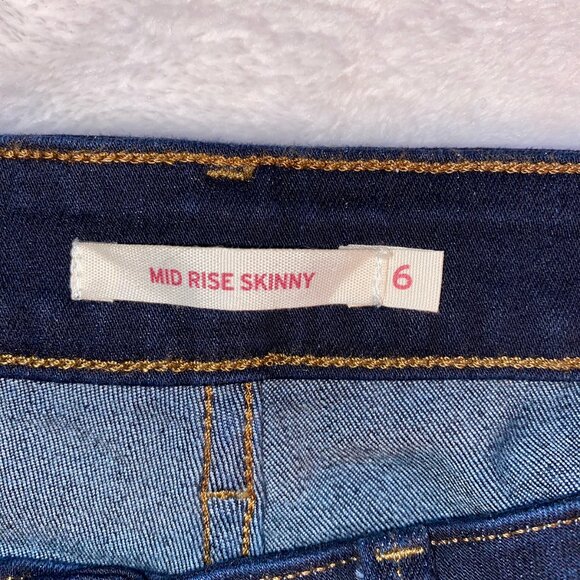 Levi’s Midrise Skinny Jeans, NWT, Size 6 Long / 28W and 34L - Picture 4 of 10